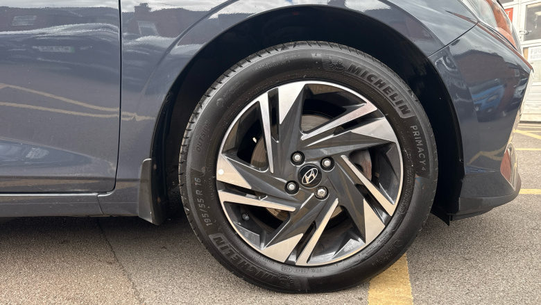 Hyundai i20 1.0T GDi 48V MHD SE Connect 5dr Petrol Hatchback